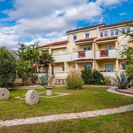 Apartments Strand Вир Екстериор снимка
